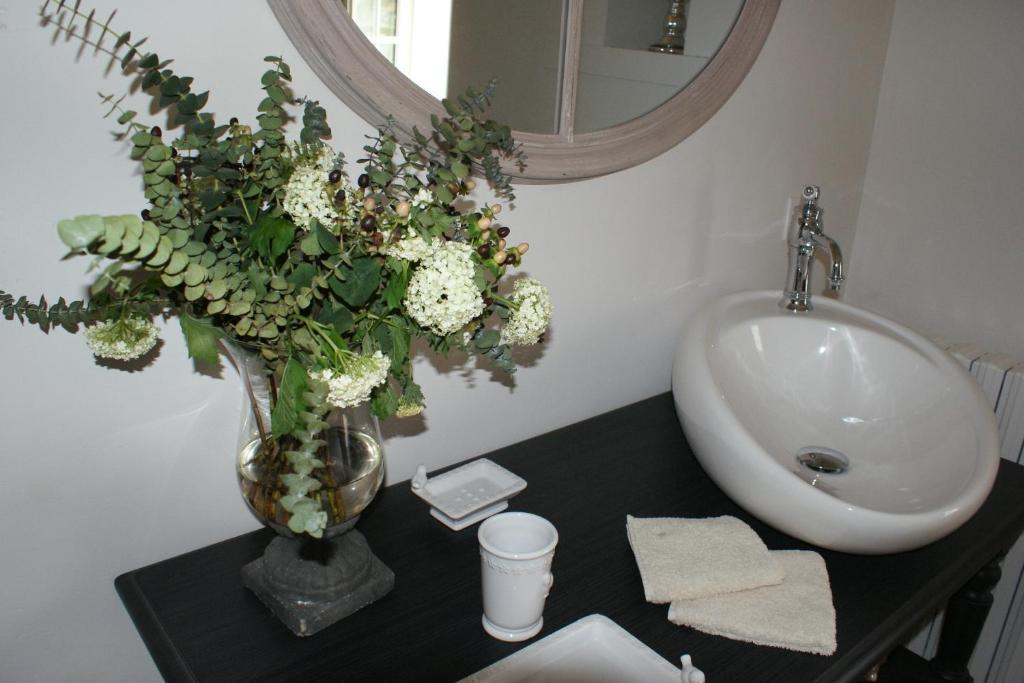 Chambres D'Hotes De La Boire Bavardブレゾン 部屋 写真